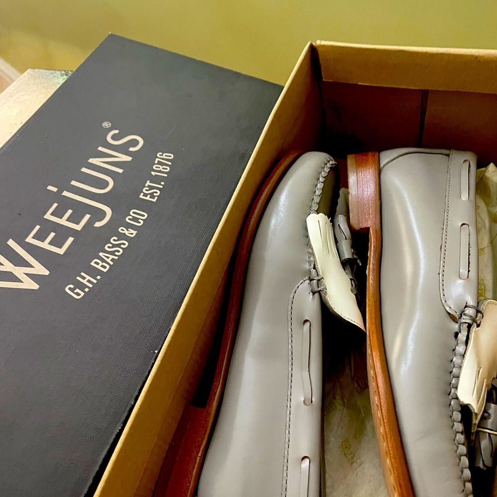 Weejuns Loafers Size 8